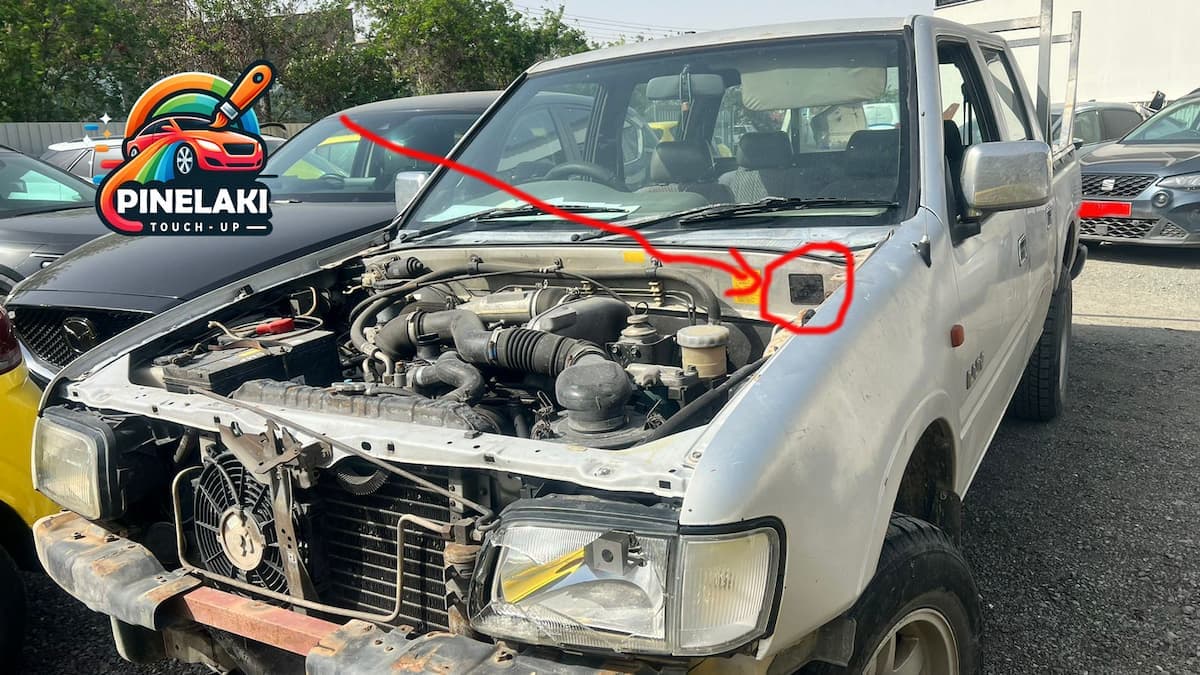 Расположение цветового кода грузовика Isuzu Chevrolet