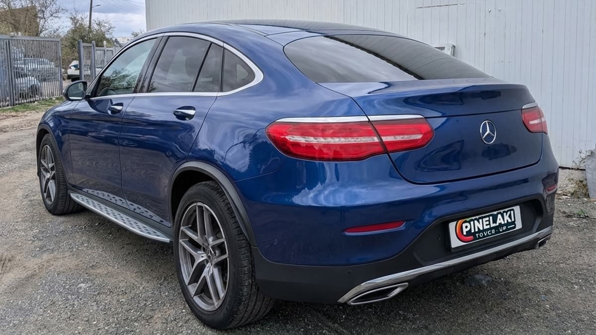 Расположение кода краски Mercedes GLK (X204) 2008-2015: Пошаговое руководство